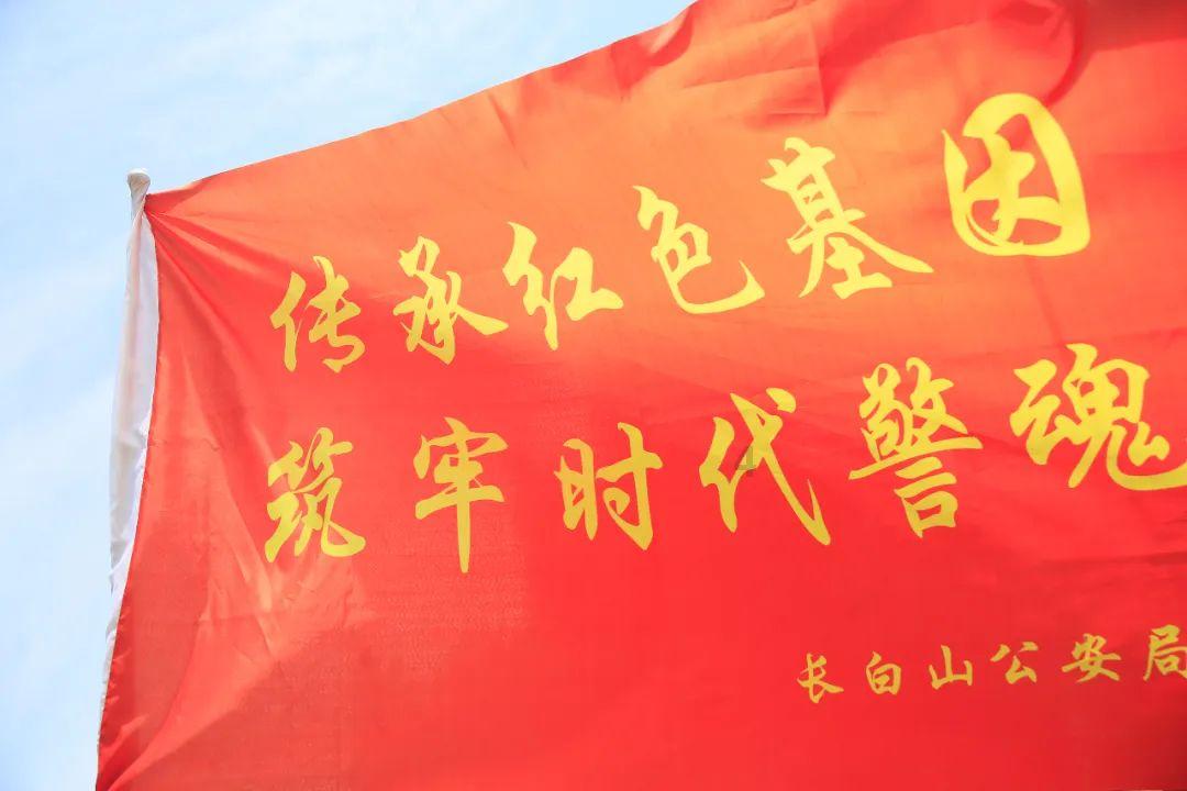 潼关之战：黄巢六十万人马对两千孤军，却久攻不下，死伤惨重