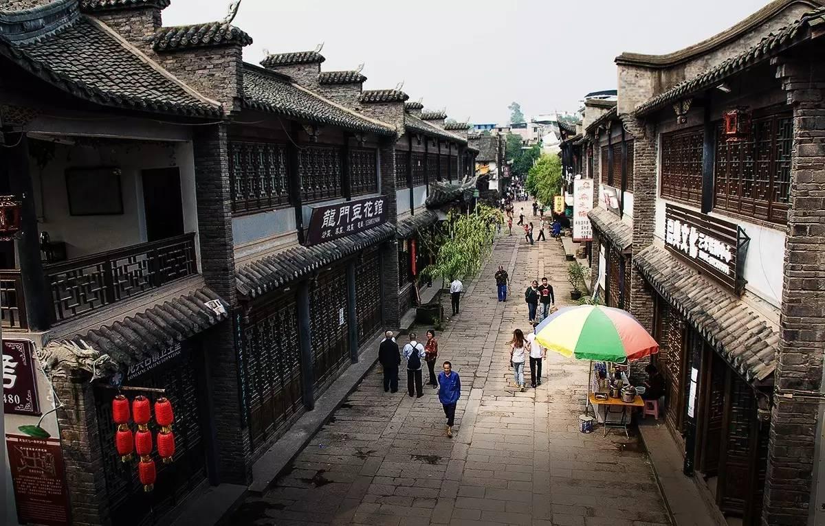 饭后的这7个不良习惯，伤身体、伤胃又毁血管，很多人还经常在做